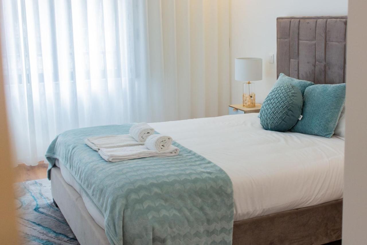 Stunning Apartment W/ Free Parking By Lovelystay Porto Exterior photo